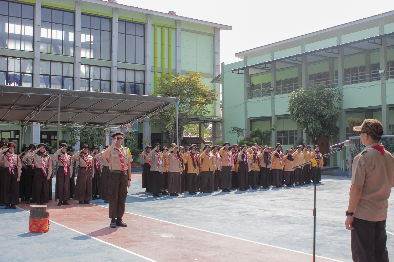 Penerima Tamu Ambalan SMAN 5 Balikpapan:  *Menumbuhkan Karakter, Kemandirian, dan Solidaritas*