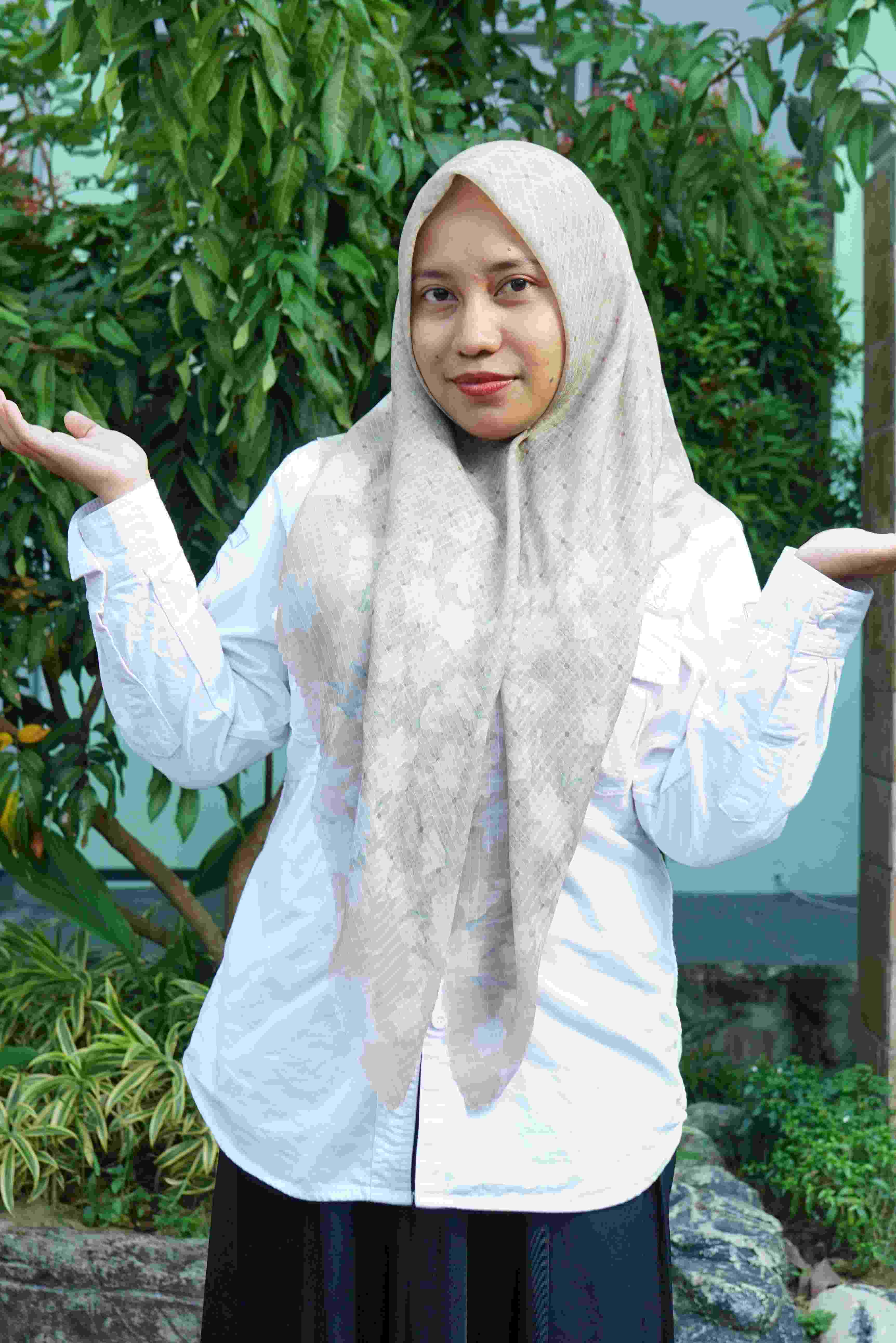 Dela Meilani, S.E