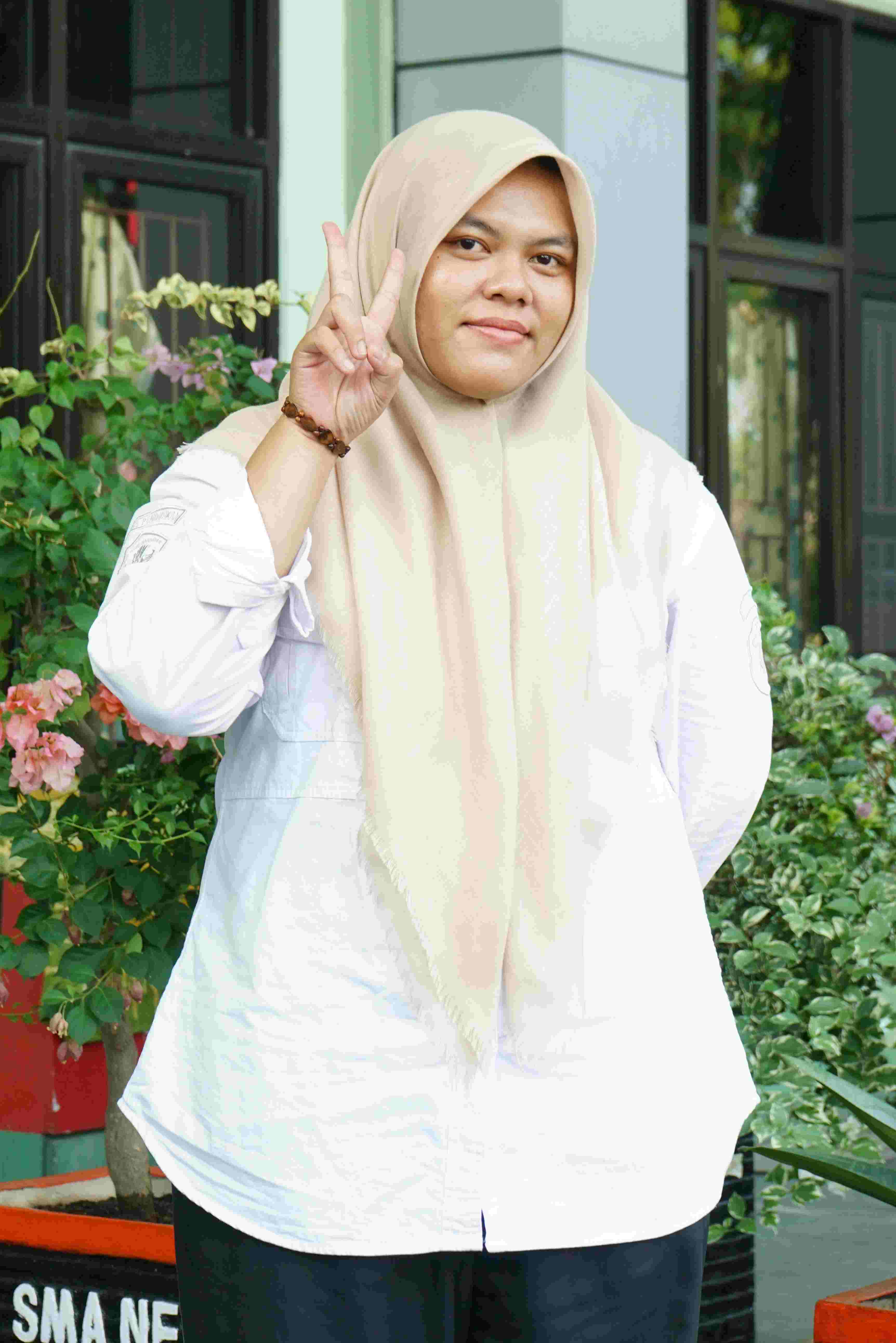 Fatimah Yasmine Adamas, S.Kom